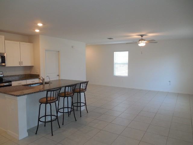 136 Rain Lily Ave - Photo 4 of 26