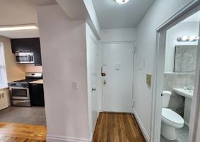 featured image of 1725 Edison Ave #2E