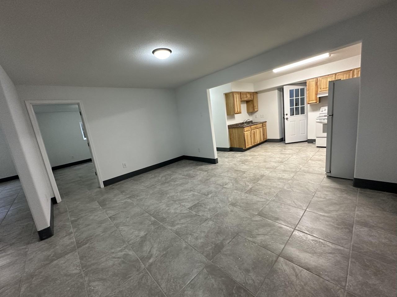 42019 Sam Street #B - Photo 7 of 11