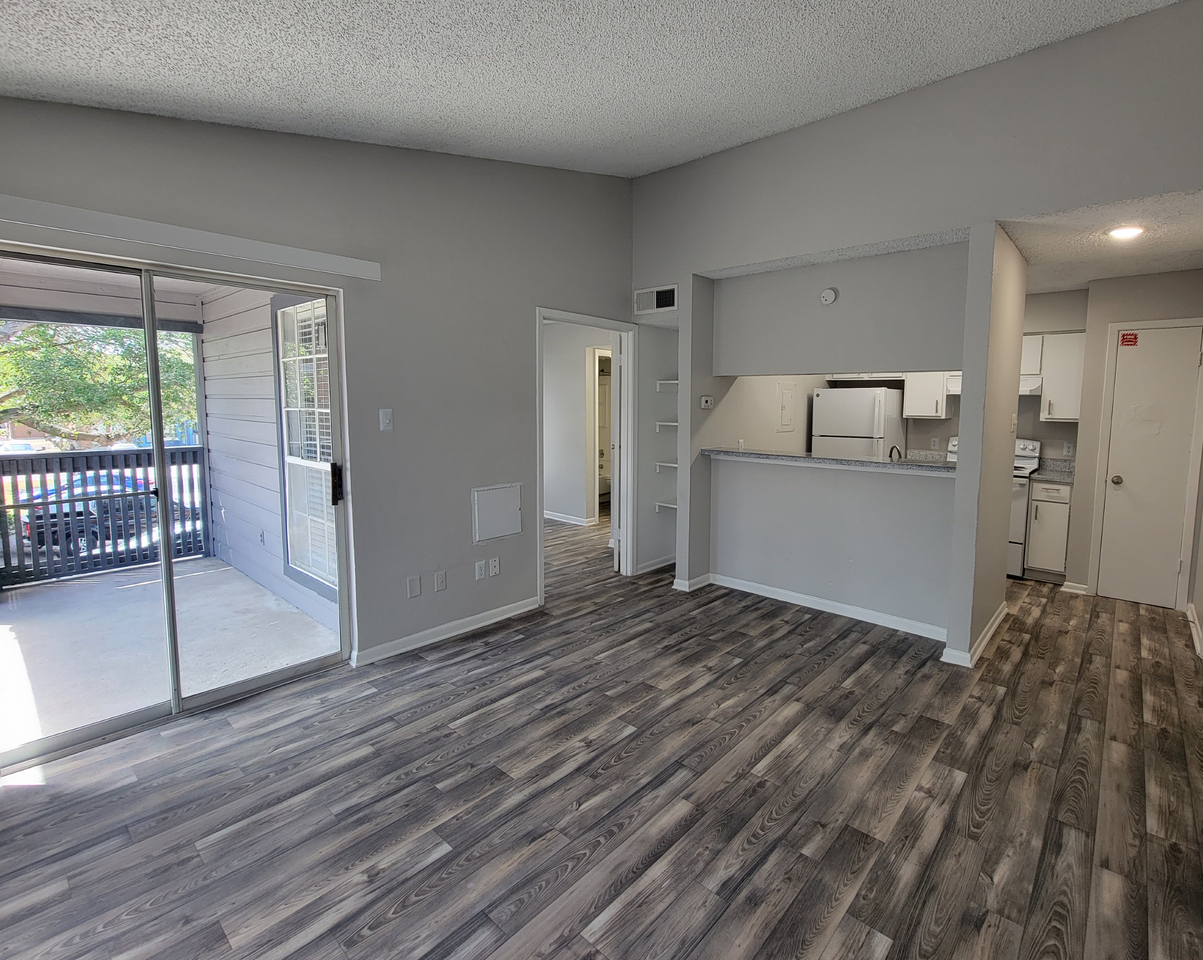 Harbour Landing Apartments - Photo 6 of 12