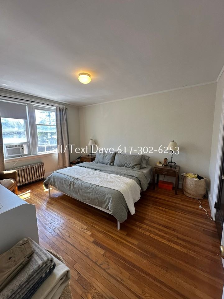 2045 Commonwealth Ave #31 - Photo 3 of 21