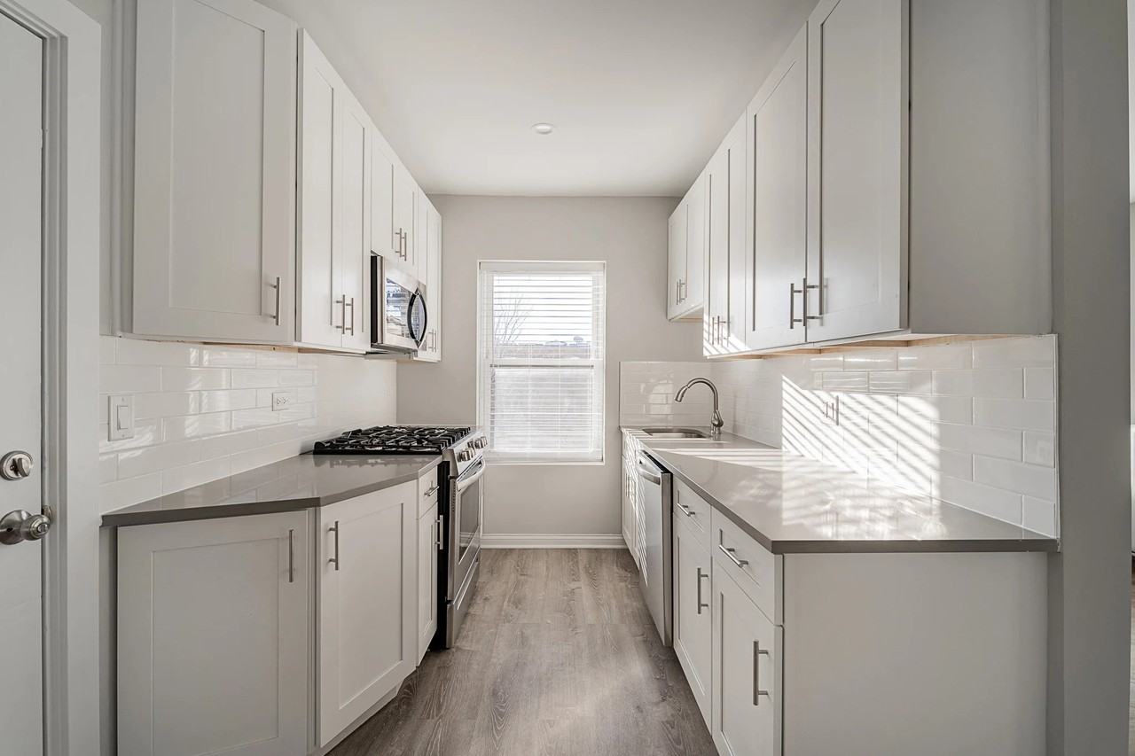 2759 N Kilbourn Ave #4459-2 - Photo 3 of 22