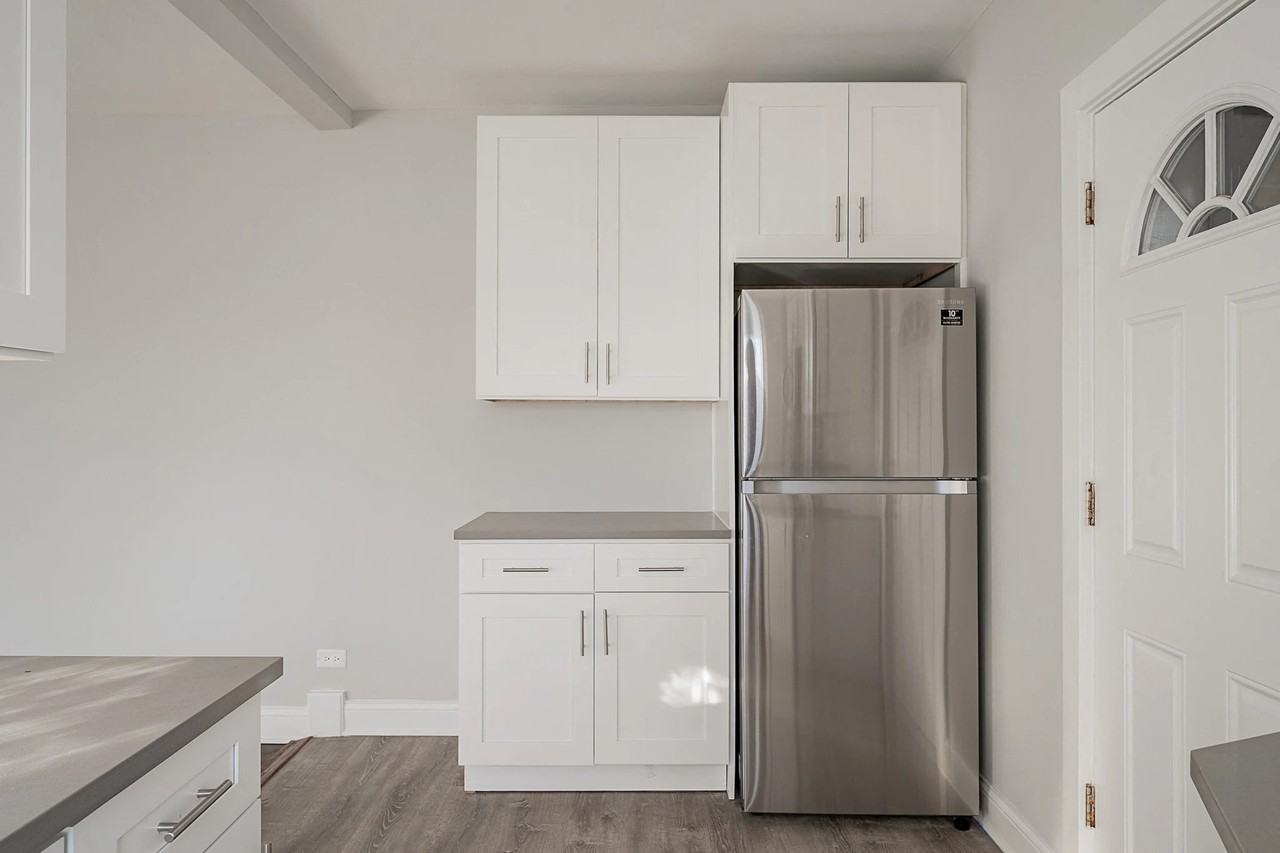 2759 N Kilbourn Ave #4459-2 - Photo 7 of 22