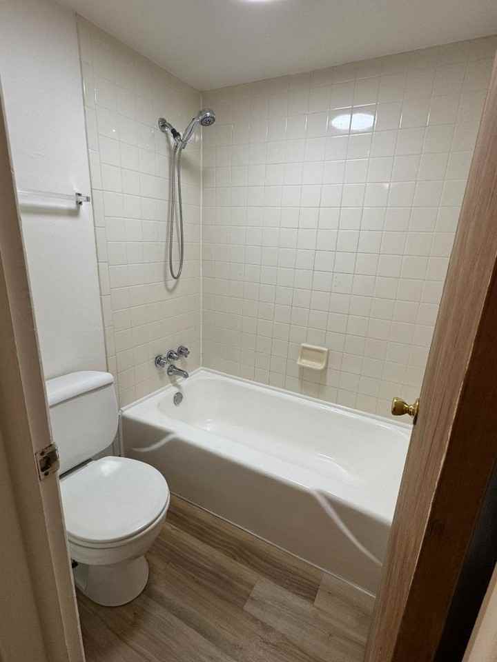 917 Sunset St - Photo 5 of 20