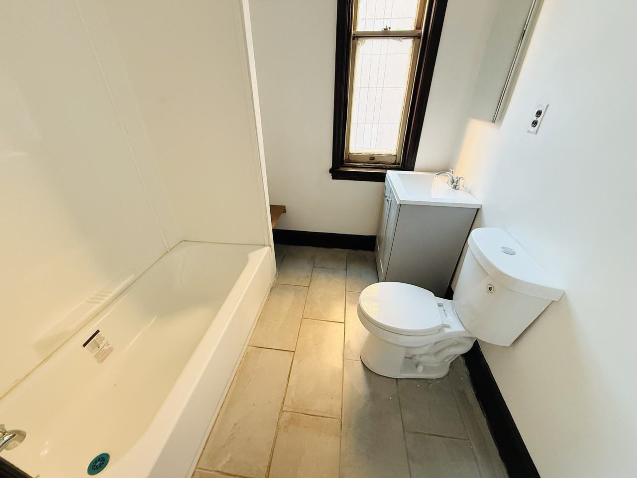 315 North Front Street #CA - Photo 3 of 5