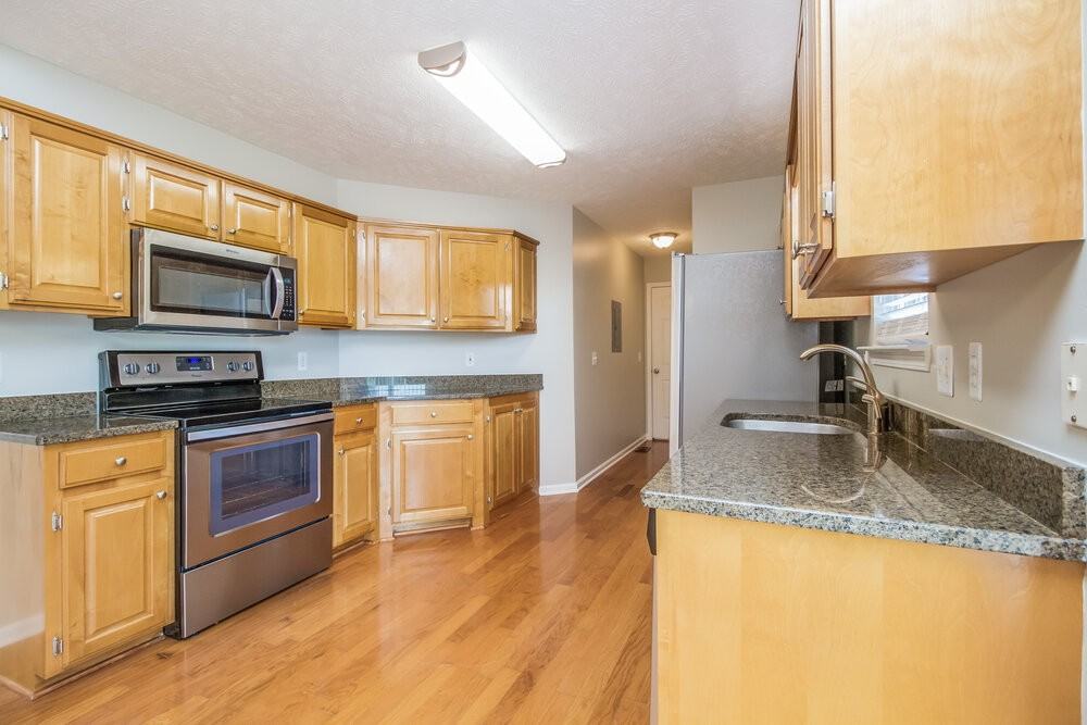 900 Pebble Beach Cir - Photo 6 of 16