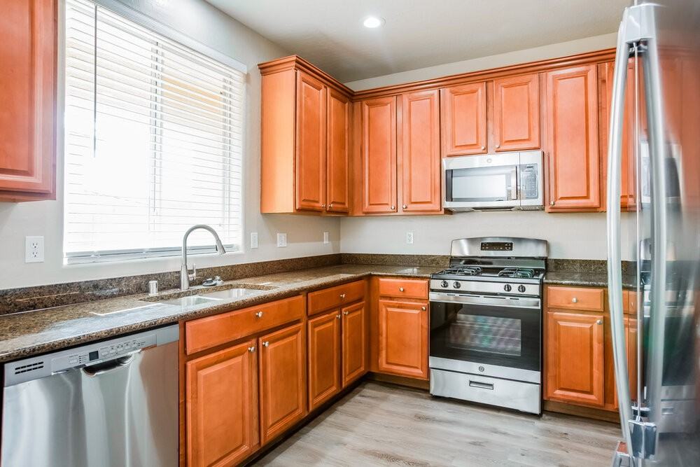 10584 La Campana St - Photo 6 of 17