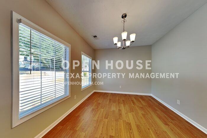 2020 Hunters Trail Drive - Photo 7 of 27