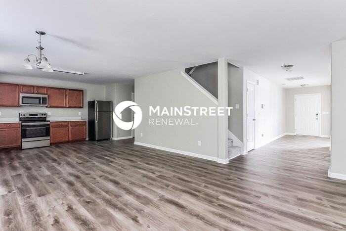 817 Leatherstone Lane - Photo 7 of 17