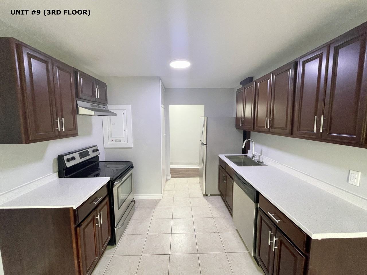 227 West Lane - Photo 7 of 27