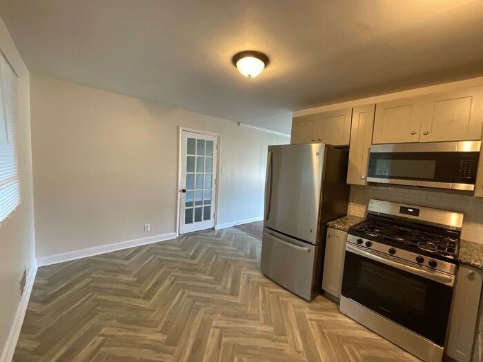 3011 Horse Shoe Drive - Photo 7 of 23