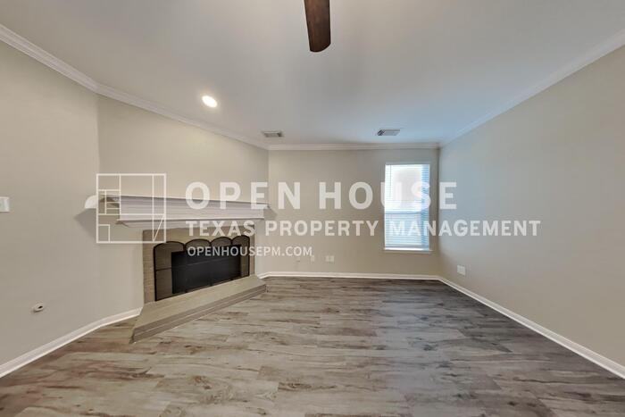 14703 Huntmont Dr - Photo 6 of 23