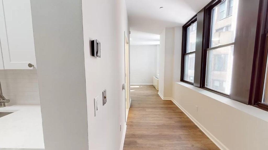 Park Row #23C - Photo 3 of 7