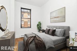 featured image of Waverly Pl #21