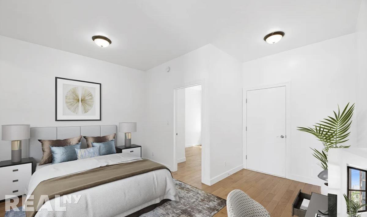 Rivington St #2B - Photo 2 of 6