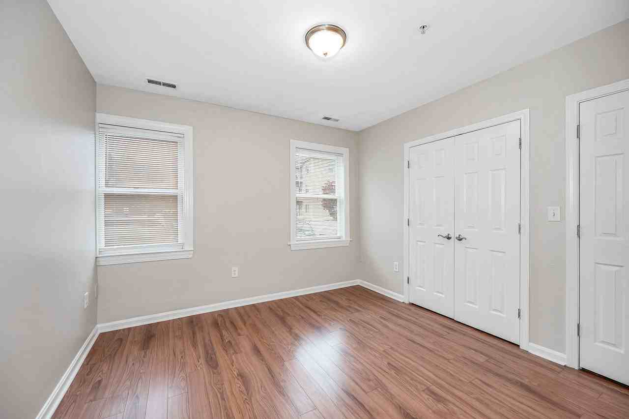 Fahey Place Apartments - Photo 6 of 15