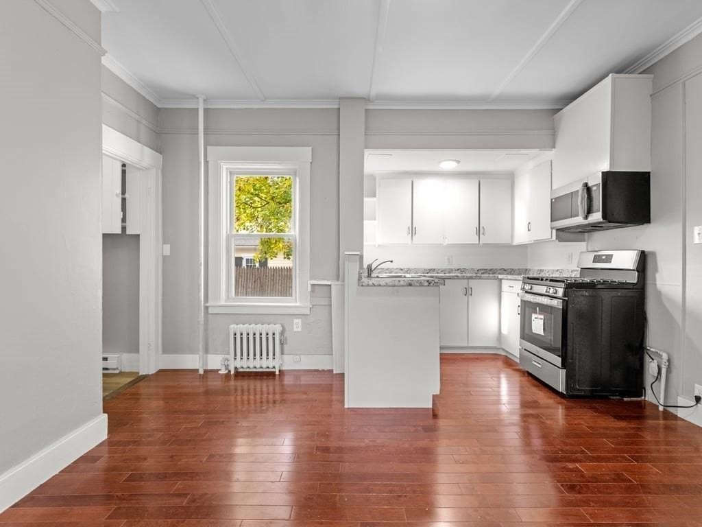 40 West Central Street - Photo 7 of 19