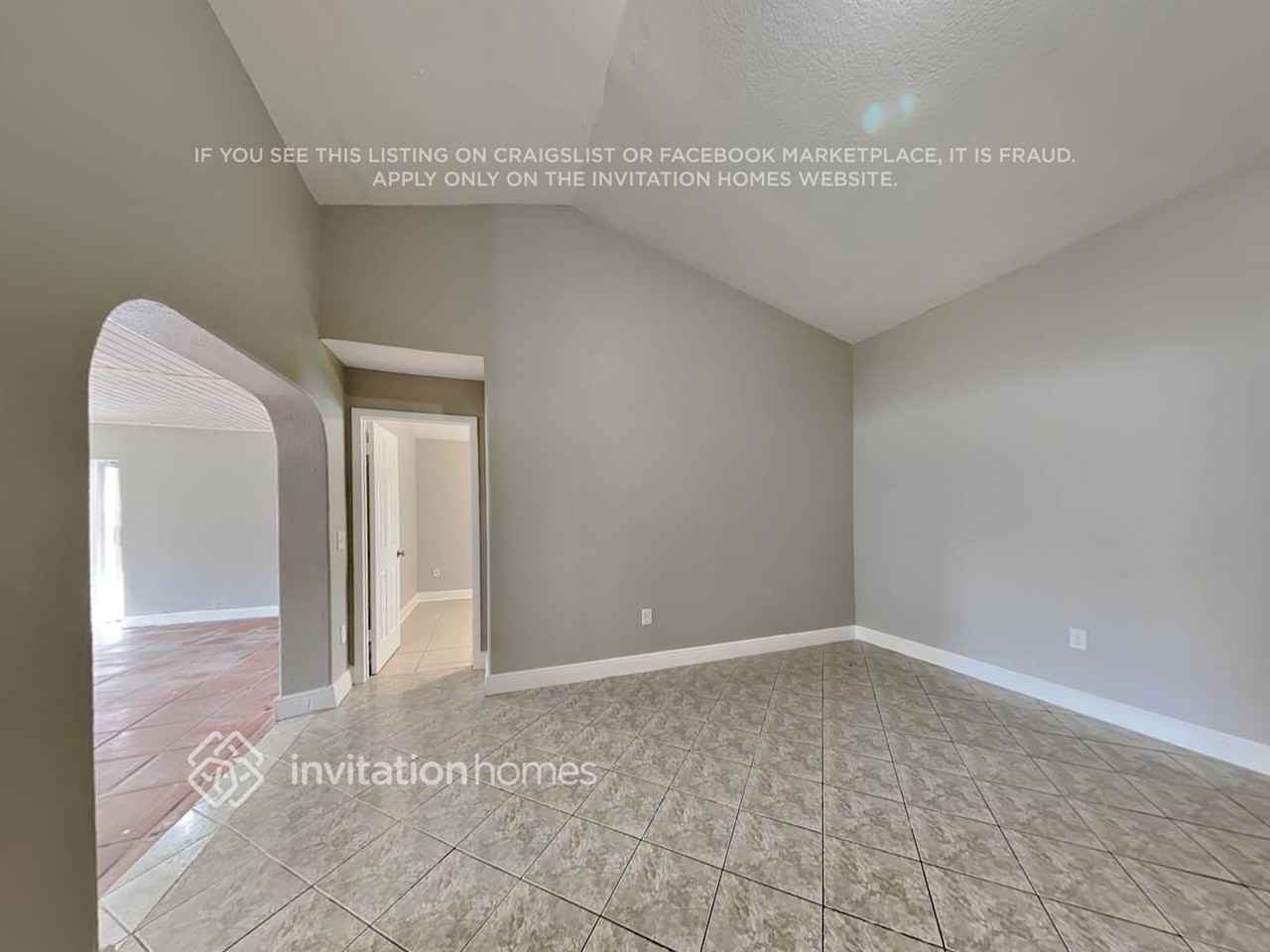 12530 Southwest 204th Street - Photo 4 of 24