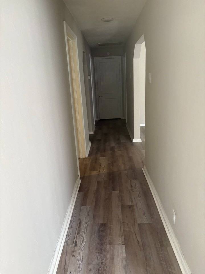 12420 N Florida Ave - Photo 7 of 10