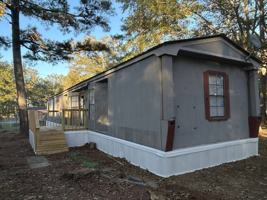 featured image of 10 White Oak Vlg