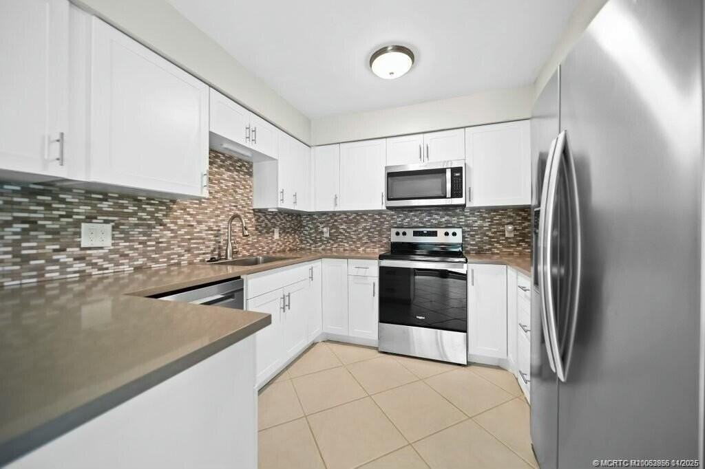 4181 Sw Egret Pond Ter - Photo 5 of 24