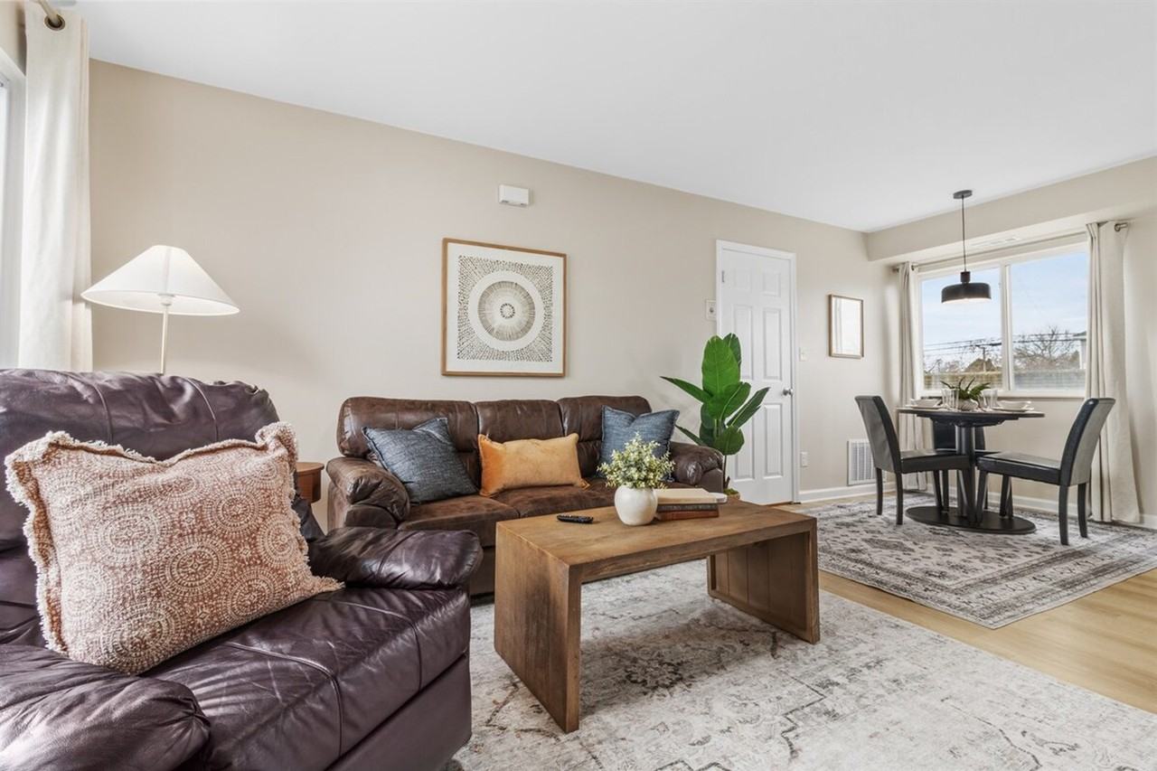 18365 Sharon Ln #1032367P - Photo 3 of 25