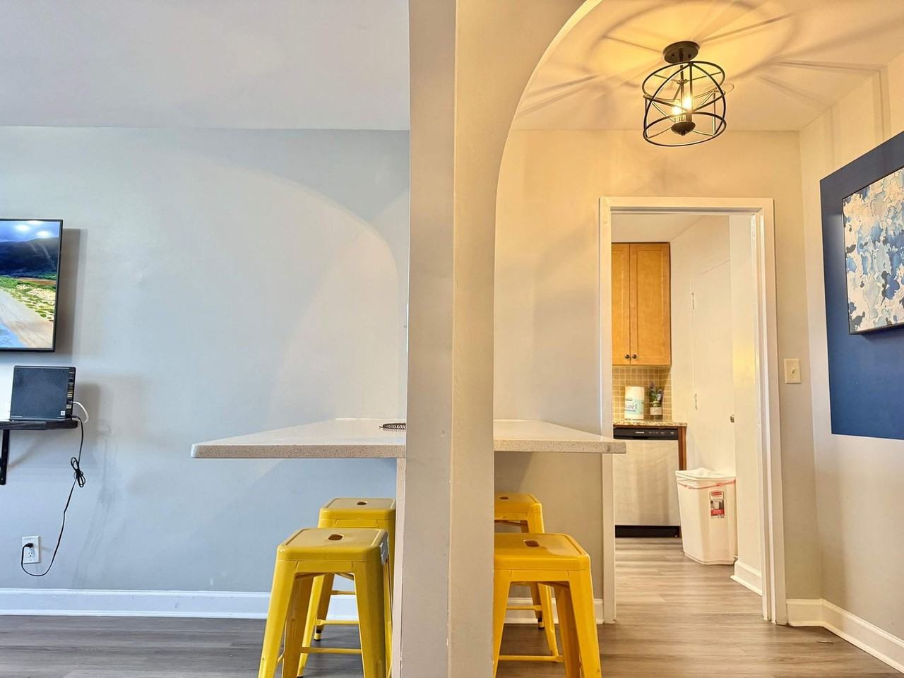 215 Piedmont Avenue Northeast - Photo 6 of 57