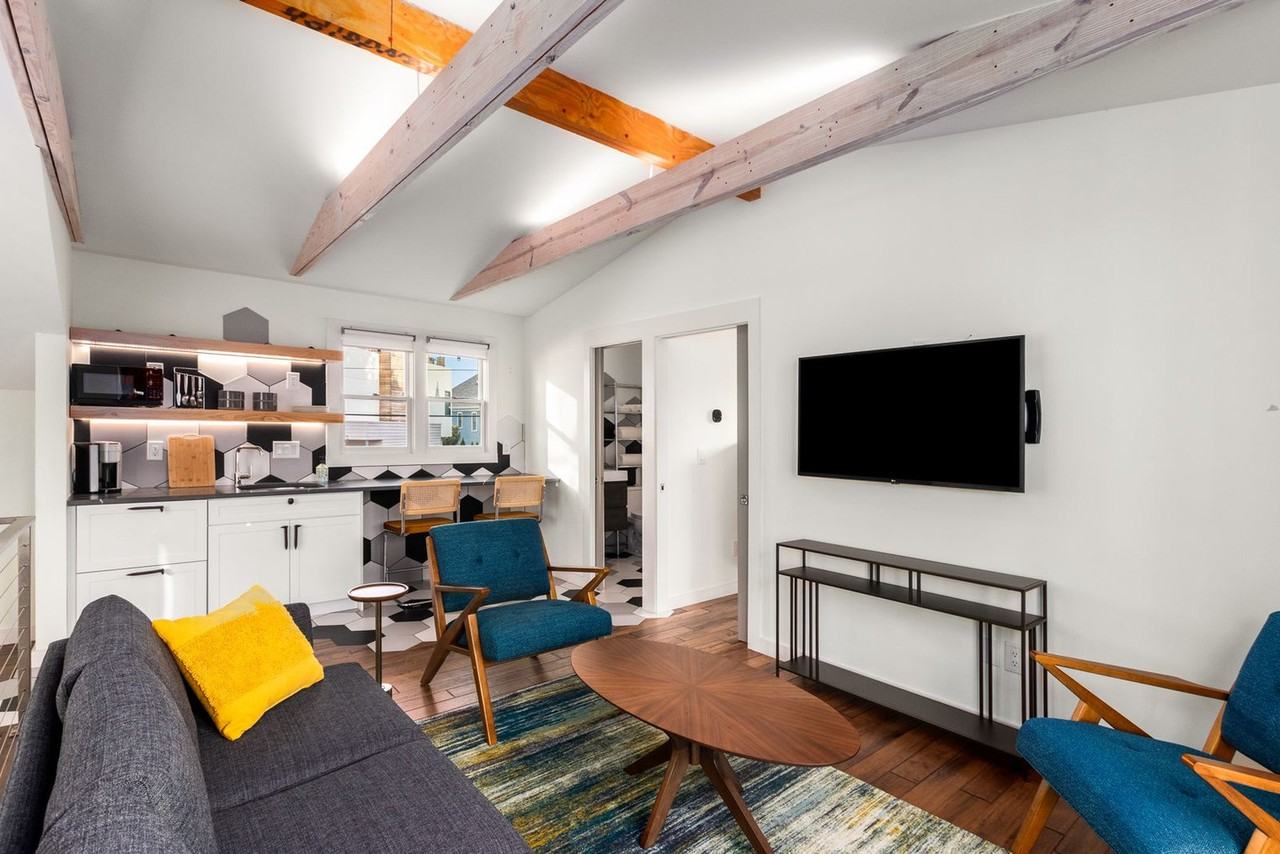 69 Randolph St Ne #1323858P - Photo 6 of 19