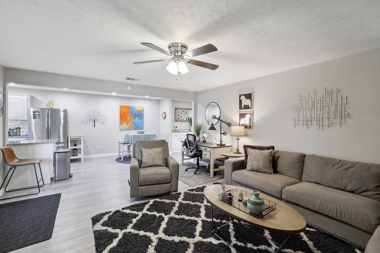 2914 Flagstone Dr #1019640P - Photo 4 of 35