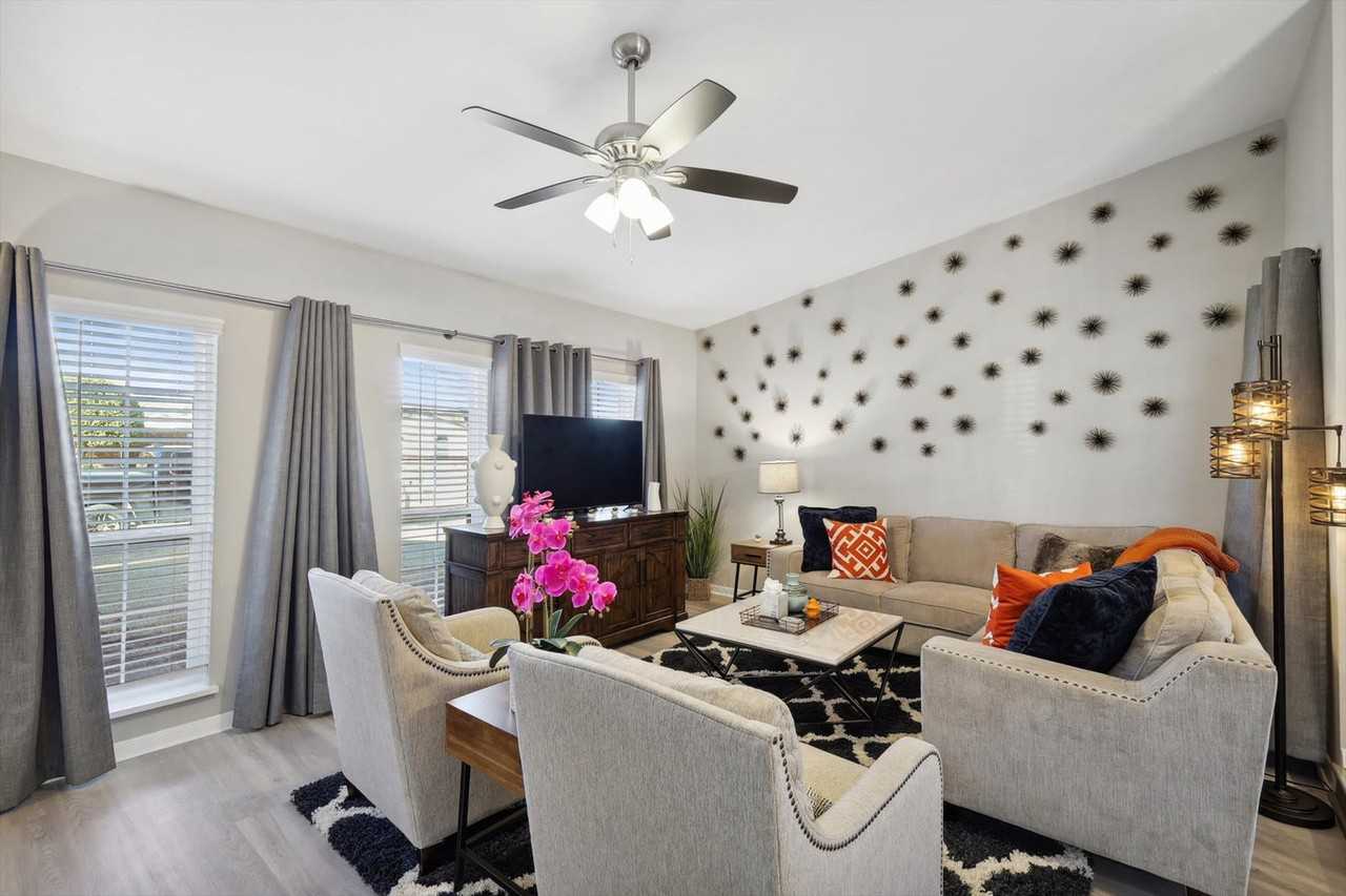 2914 Flagstone Dr #1019640P - Photo 5 of 35