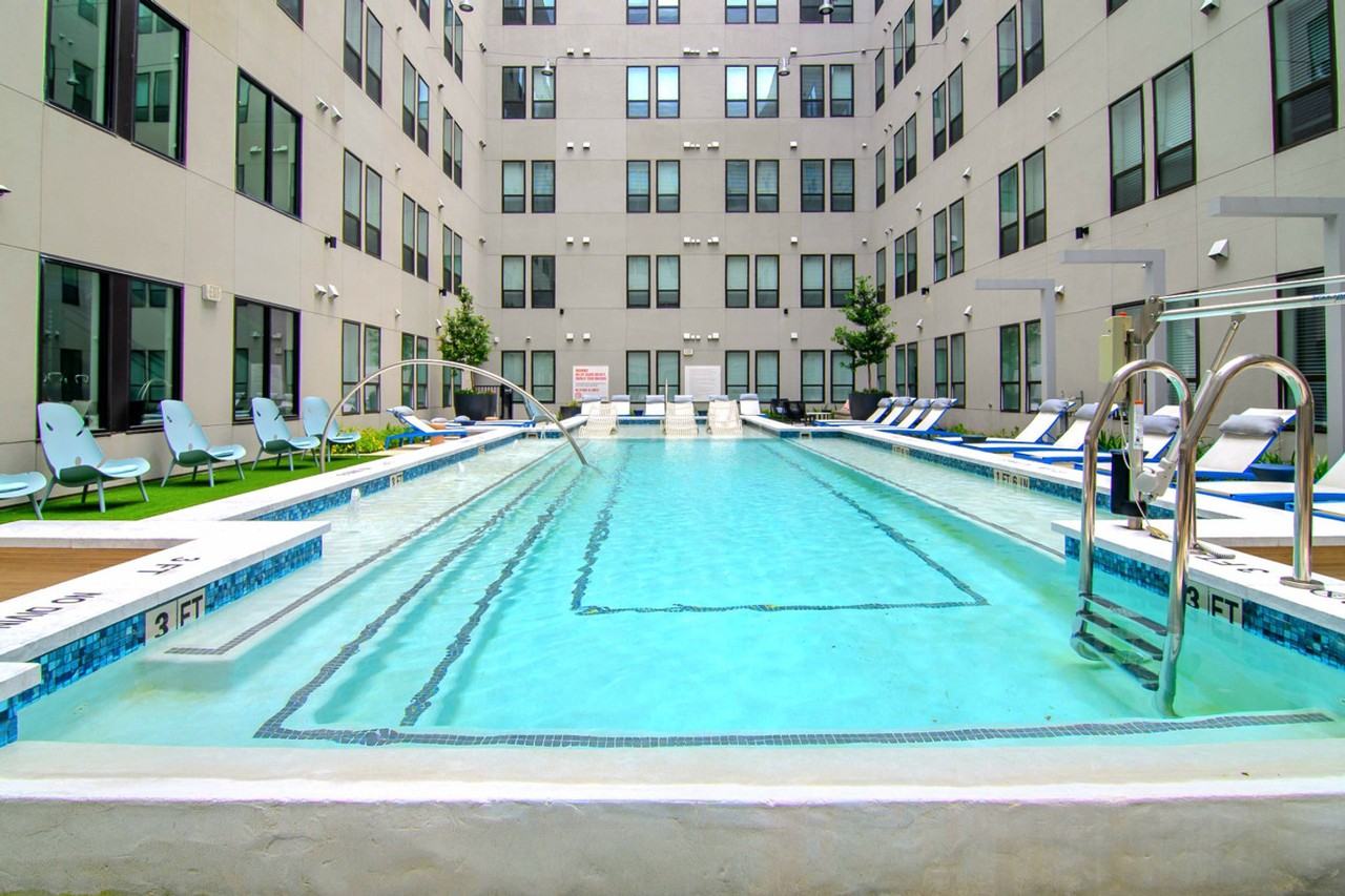 4204 Greeley St #1335740P - Photo 4 of 36