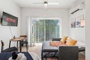 596 W 9th St - Photo 1 of 1