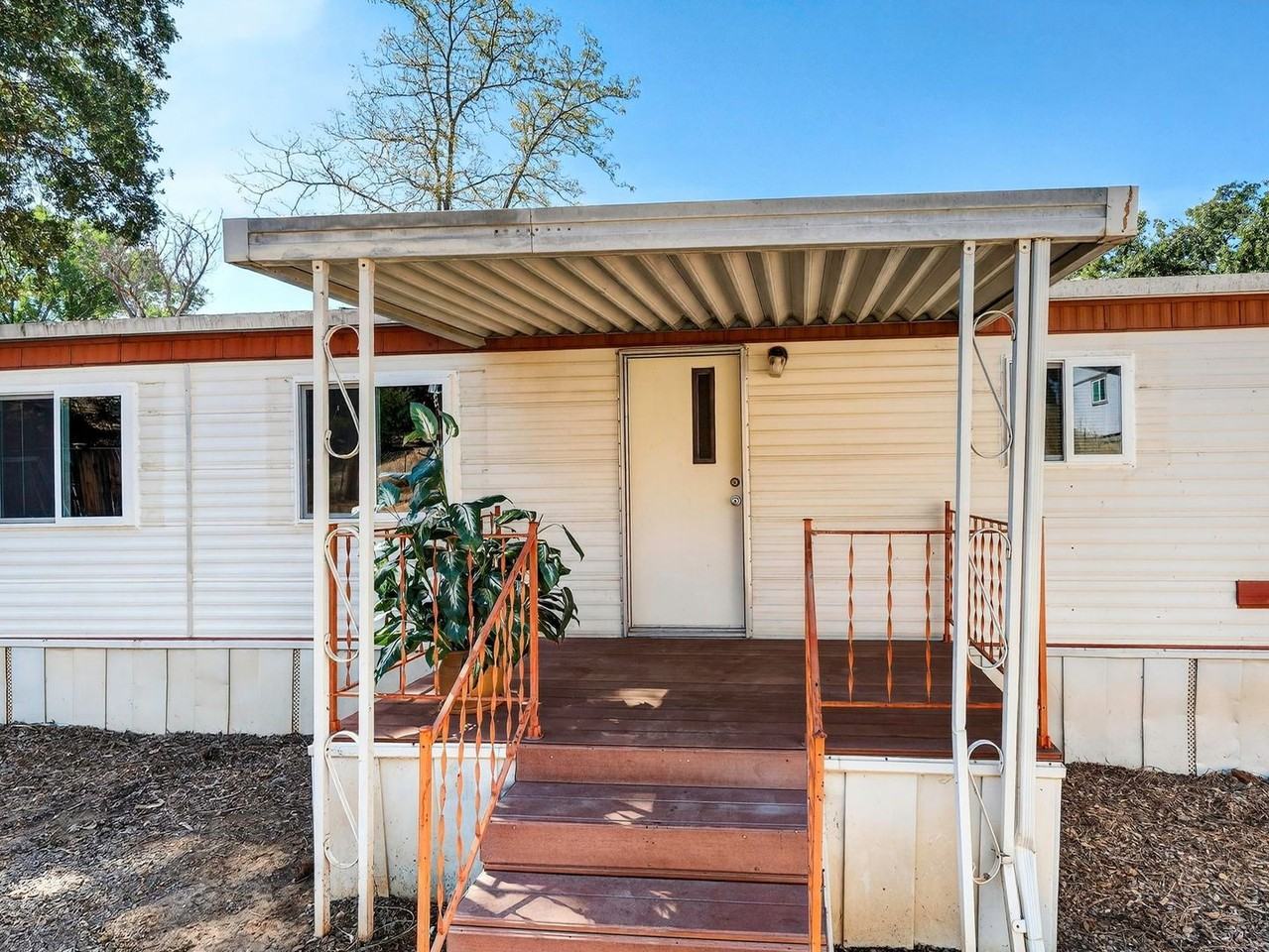 16715 Cache Creek Lane - Photo 4 of 48