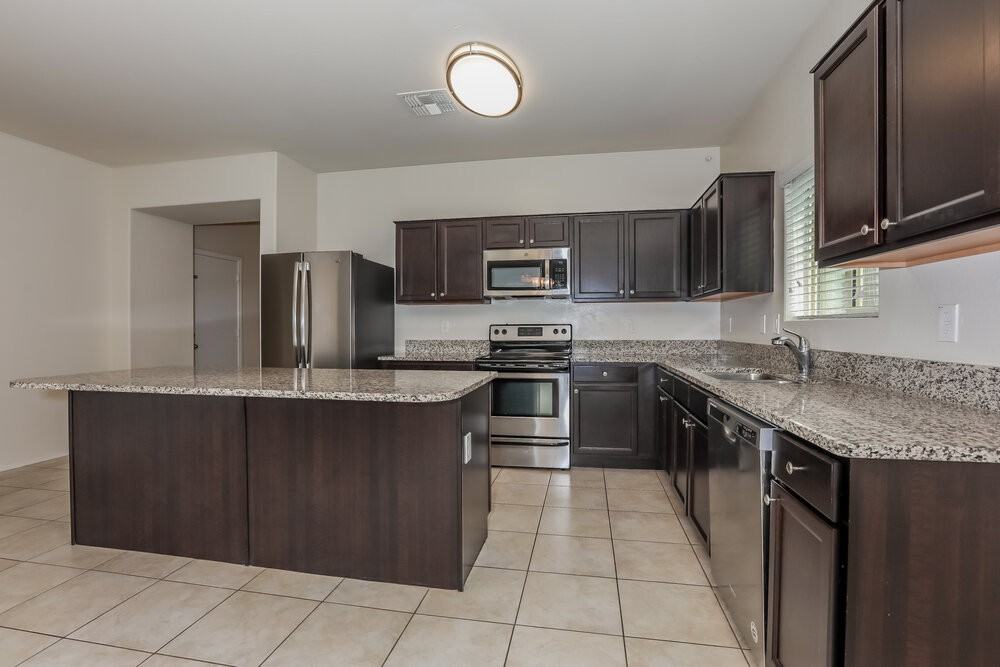 4621 E Fire Opal Ln - Photo 7 of 16