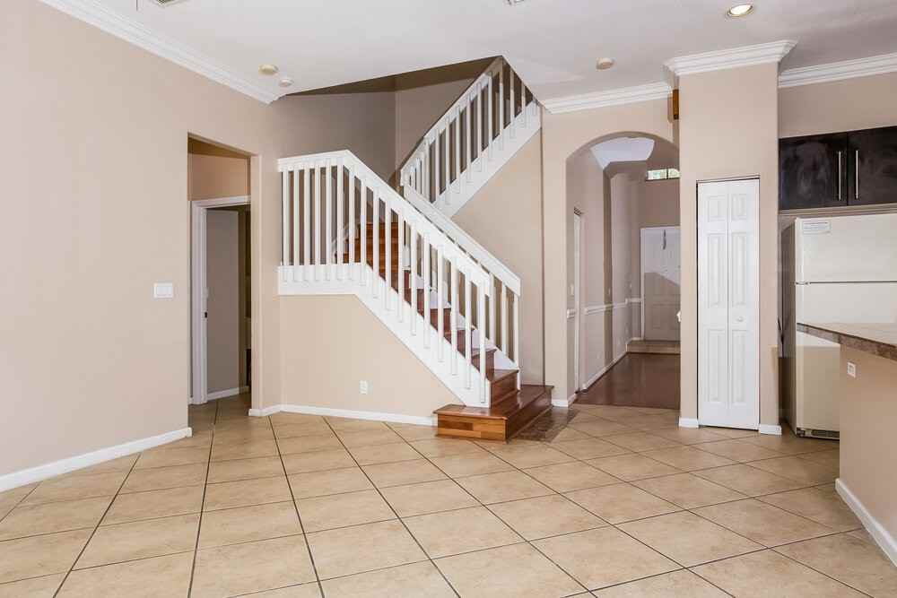 5293 Sancerre Cir - Photo 4 of 17