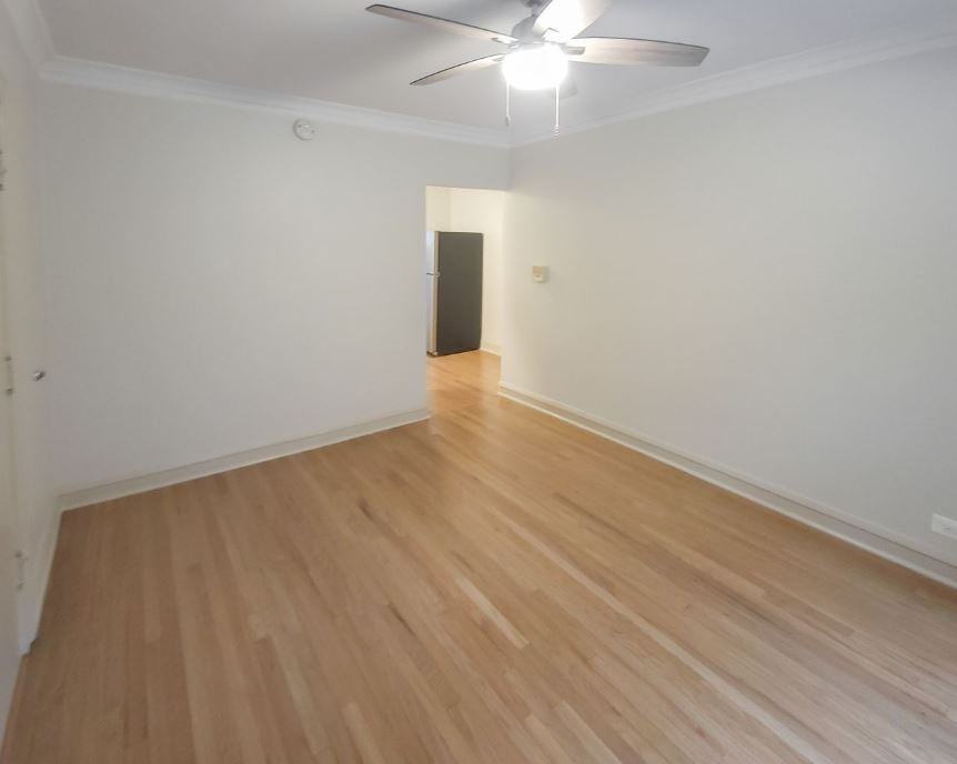 N Paulina St & N Ridge Ave - Photo 4 of 10