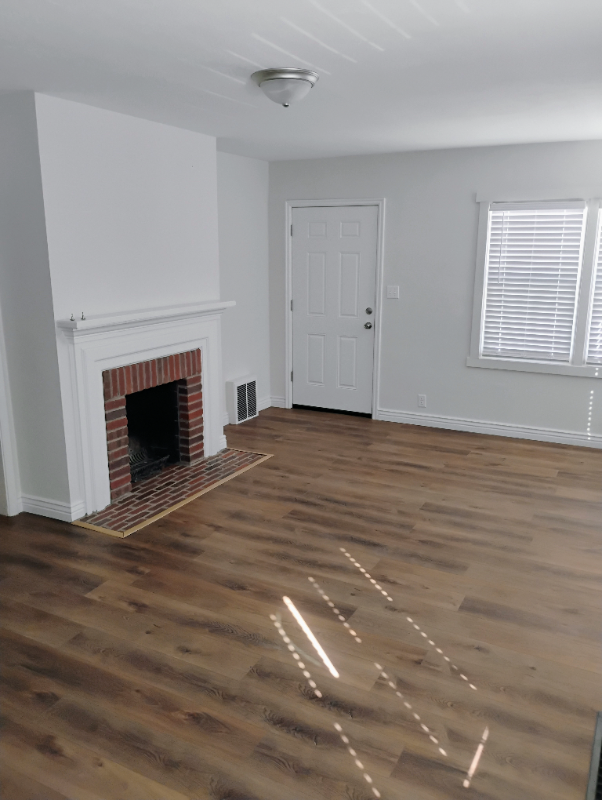 84037 41st Street - Photo 3 of 10