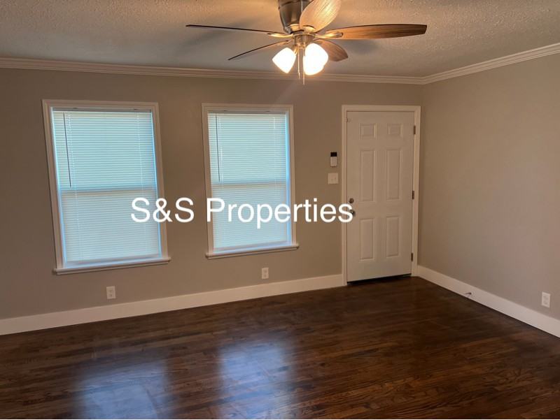 5326 W 11th Pl - Photo 4 of 19