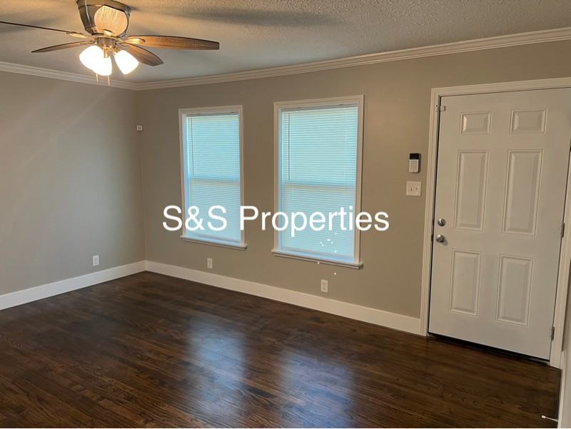 5326 W 11th Pl - Photo 5 of 19