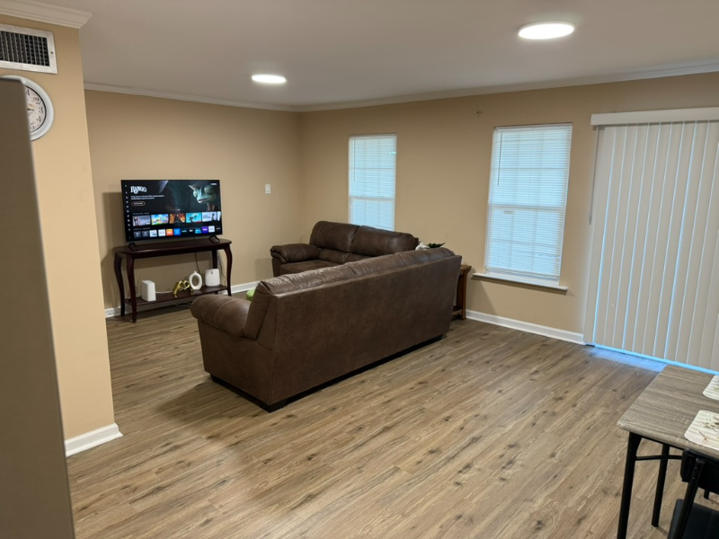 1732 Loch Haven Rd #1732B - Photo 4 of 10