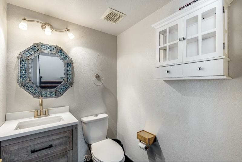 5350 N Central Ave #30 - Photo 7 of 20