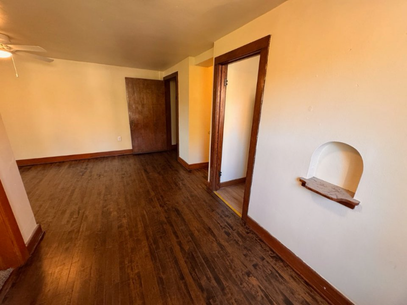 916 Milwaukee Avenue #9 - Photo 3 of 6