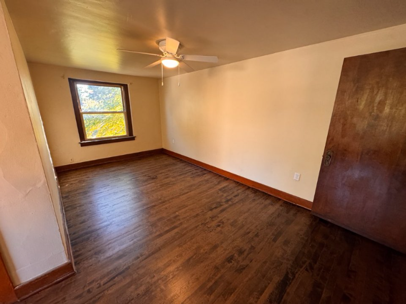 916 Milwaukee Avenue #9 - Photo 4 of 6