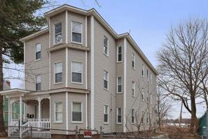 featured image of 62 Lakewood St #1