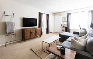 700 E Mesquite Cir #O111 - Photo 1 of 1