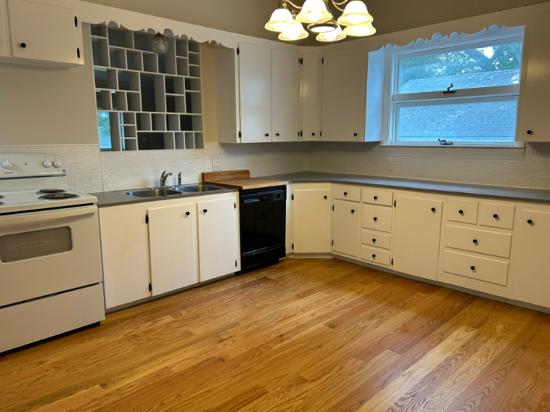 51 Prospect St #1 - Photo 3 of 10