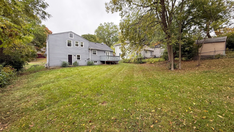 5002 Woodson St - Photo 2 of 13