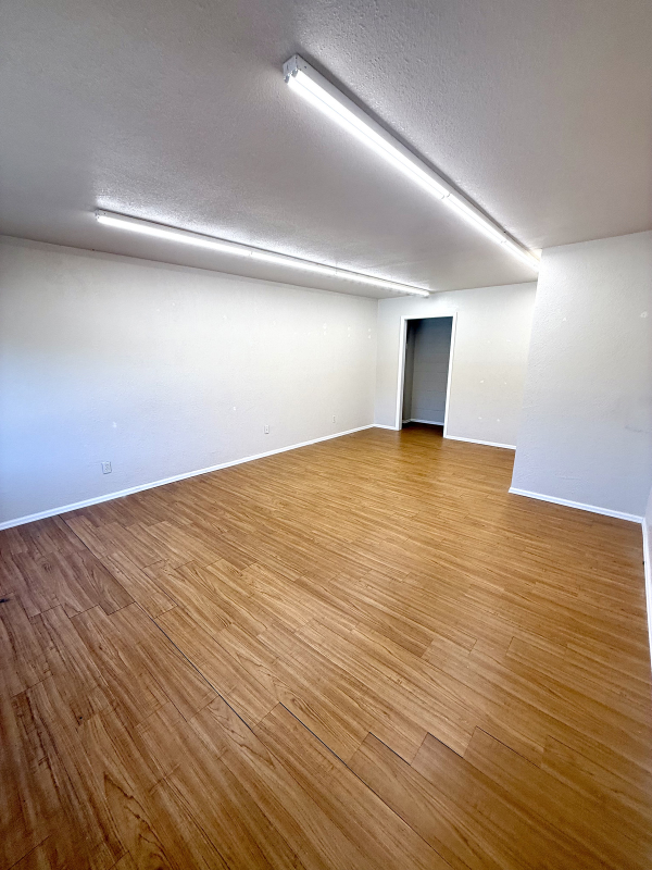 733 East Costilla Street #G - Photo 3 of 13