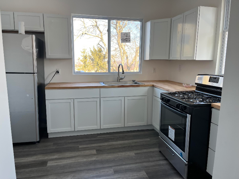 2729 Custer Ave #1 - Photo 3 of 9