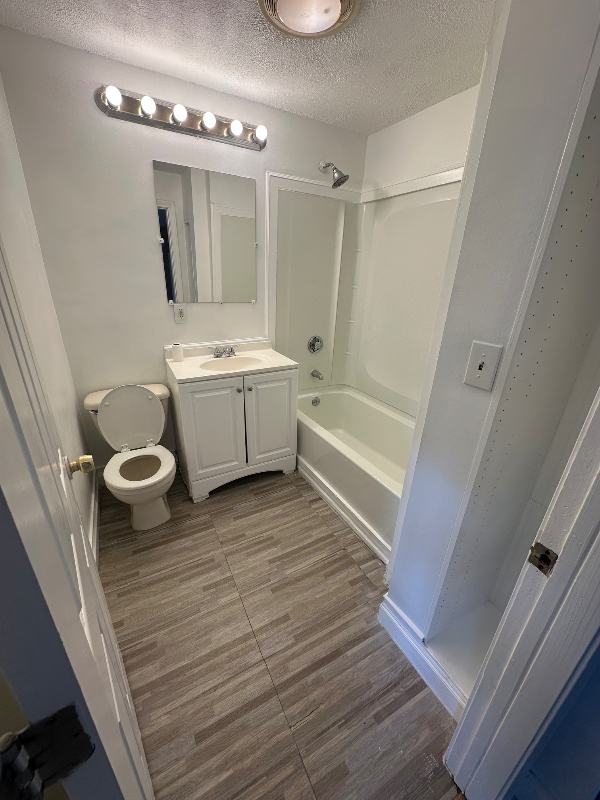 15 Walker St #4 - Photo 7 of 8